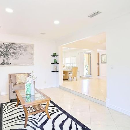 סנטה אנה 5 Rooms Villa Near Disneyland, Golf Course And Trial To Beach מראה חיצוני תמונה